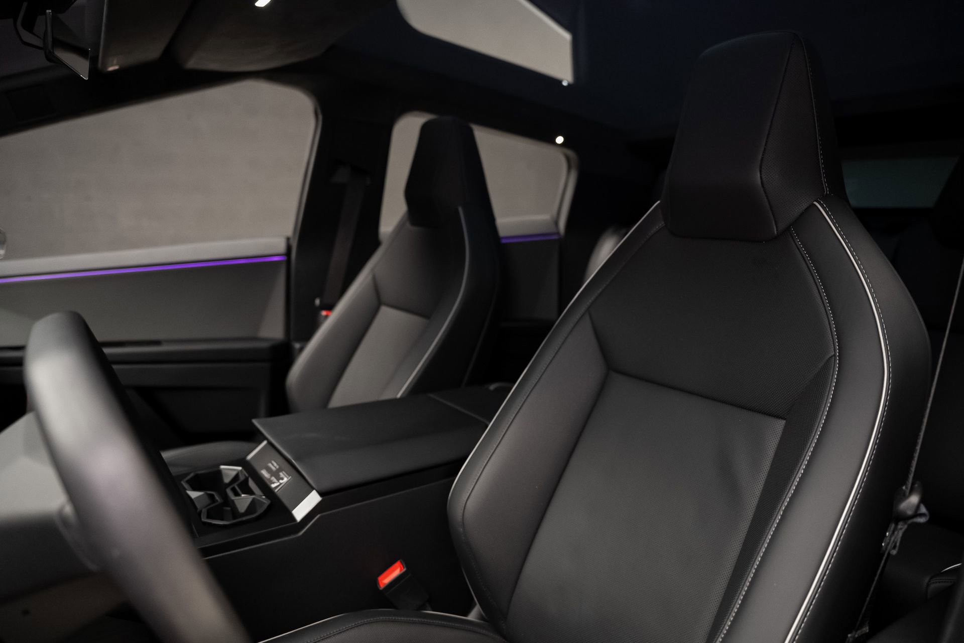Used 2025 Tesla Cybertruck Cyberbeast AWD/4WD image 49