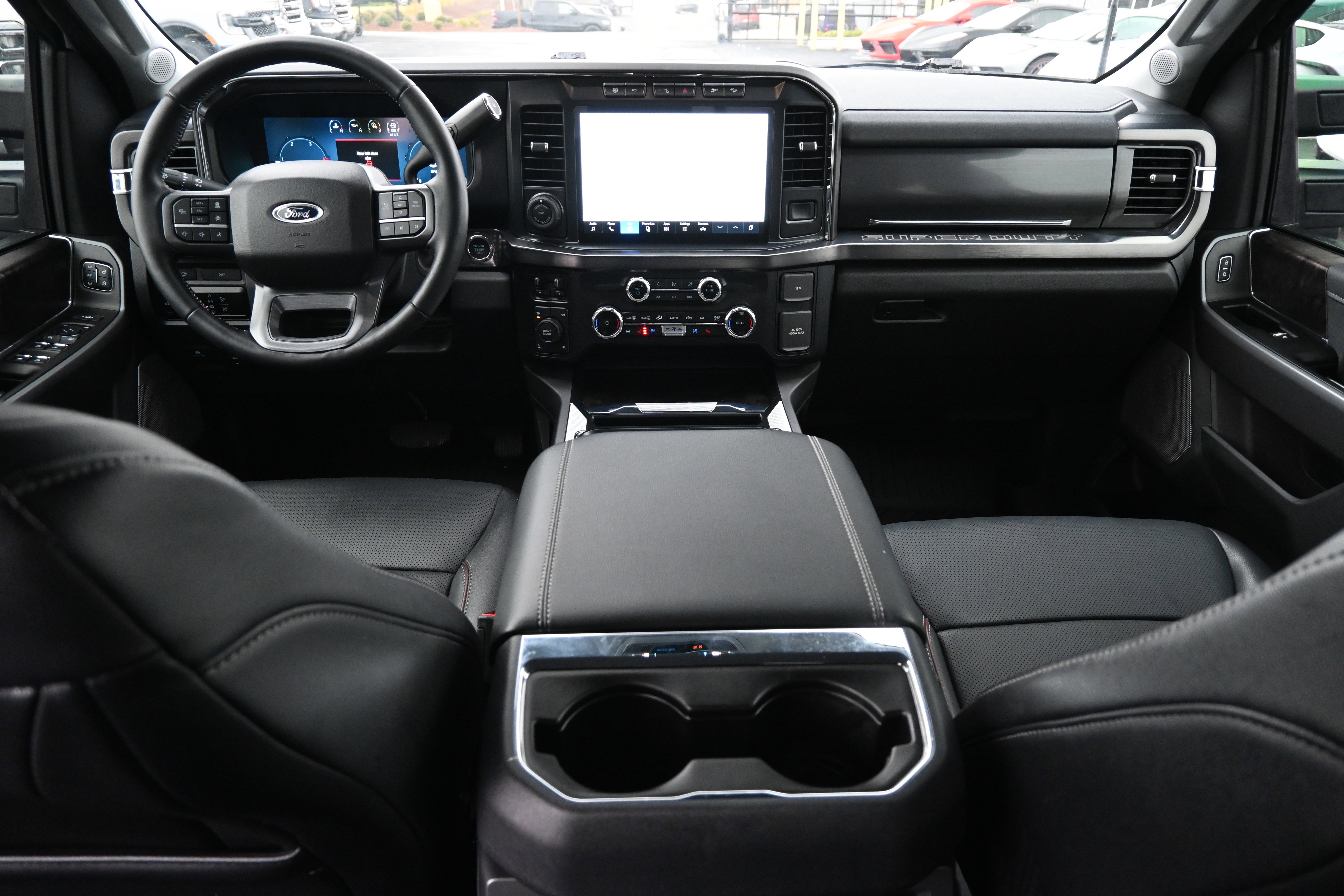 Used 2024 Ford F250 Lariat w/ Lariat Ultimate Package image 3