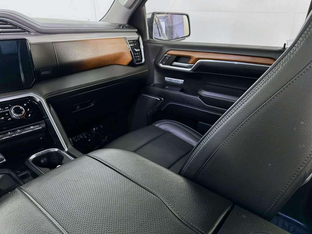 Used 2023 GMC Sierra 1500 Denali w/ Denali Reserve Package image 34