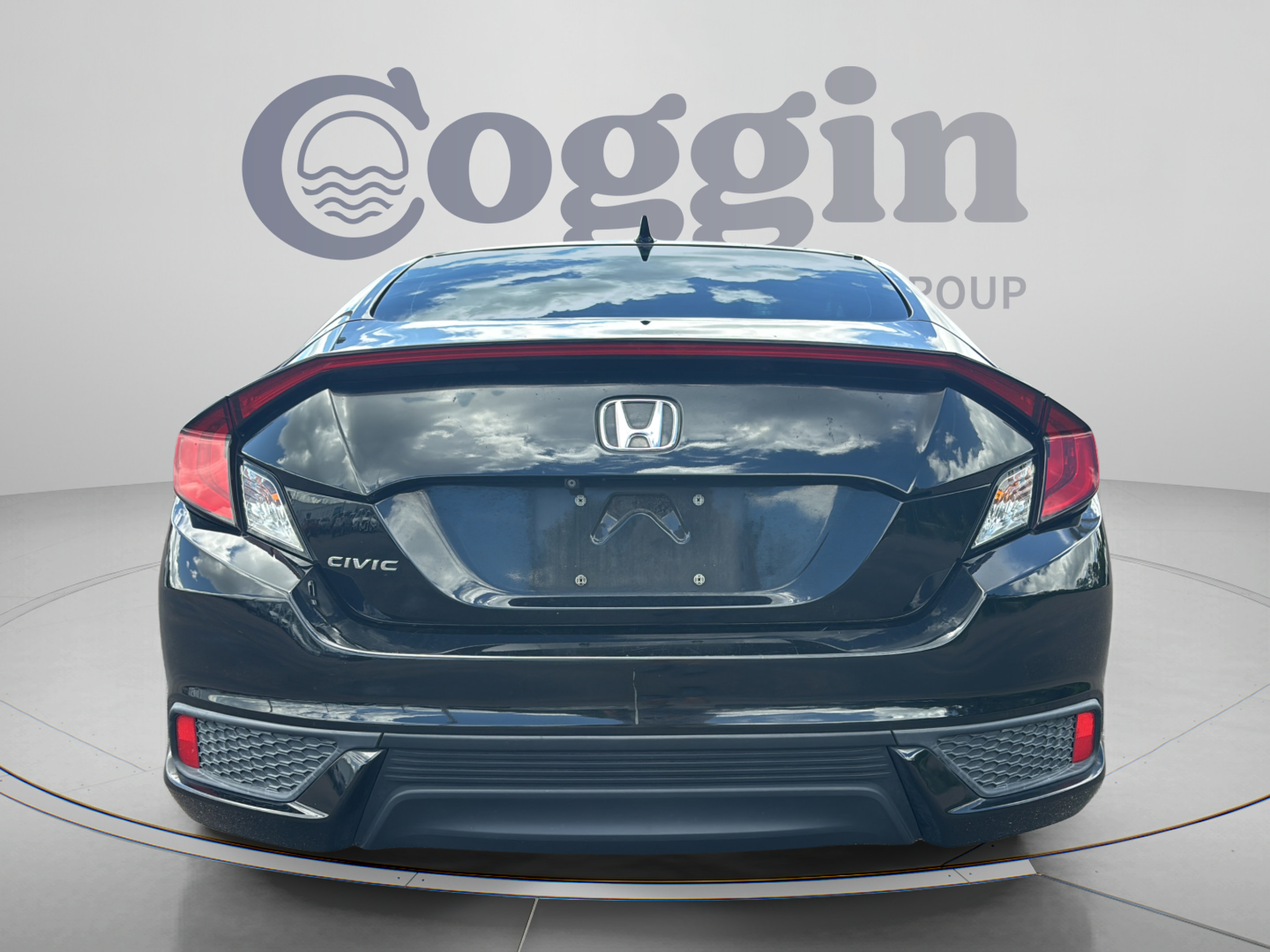 Certified 2019 Honda Civic EX image 4