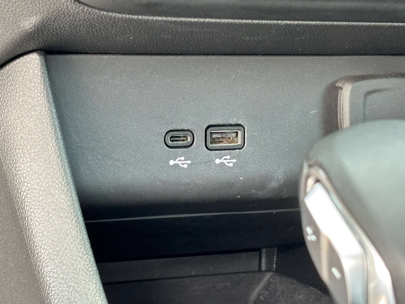 Used 2025 Buick Encore GX Preferred FWD image 23