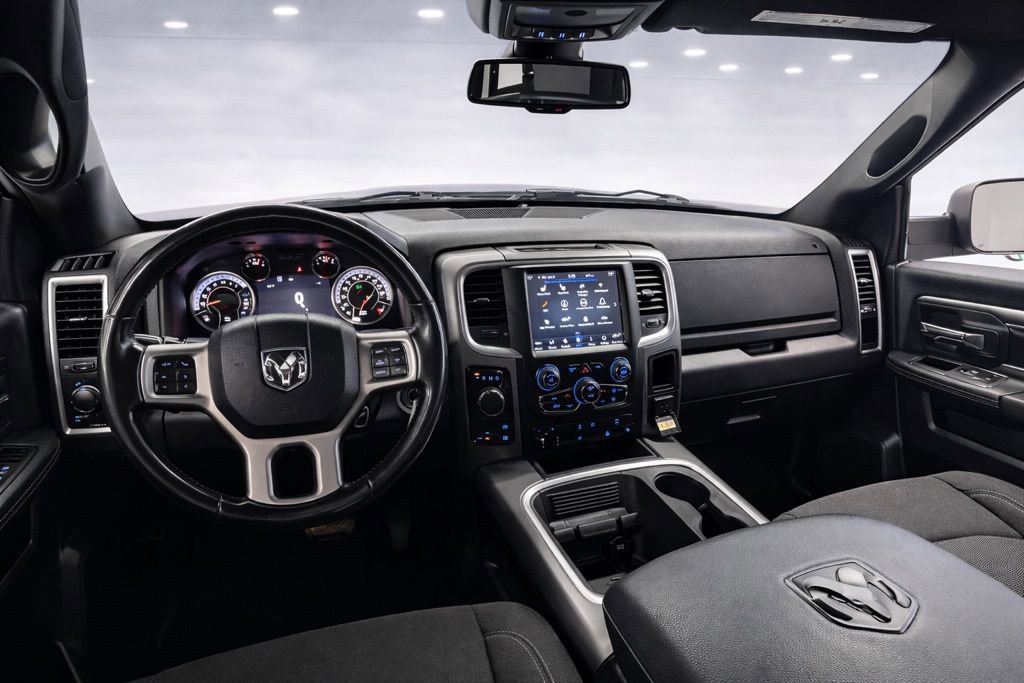 Used 2021 RAM 1500 Classic Warlock AWD/4WD image 25