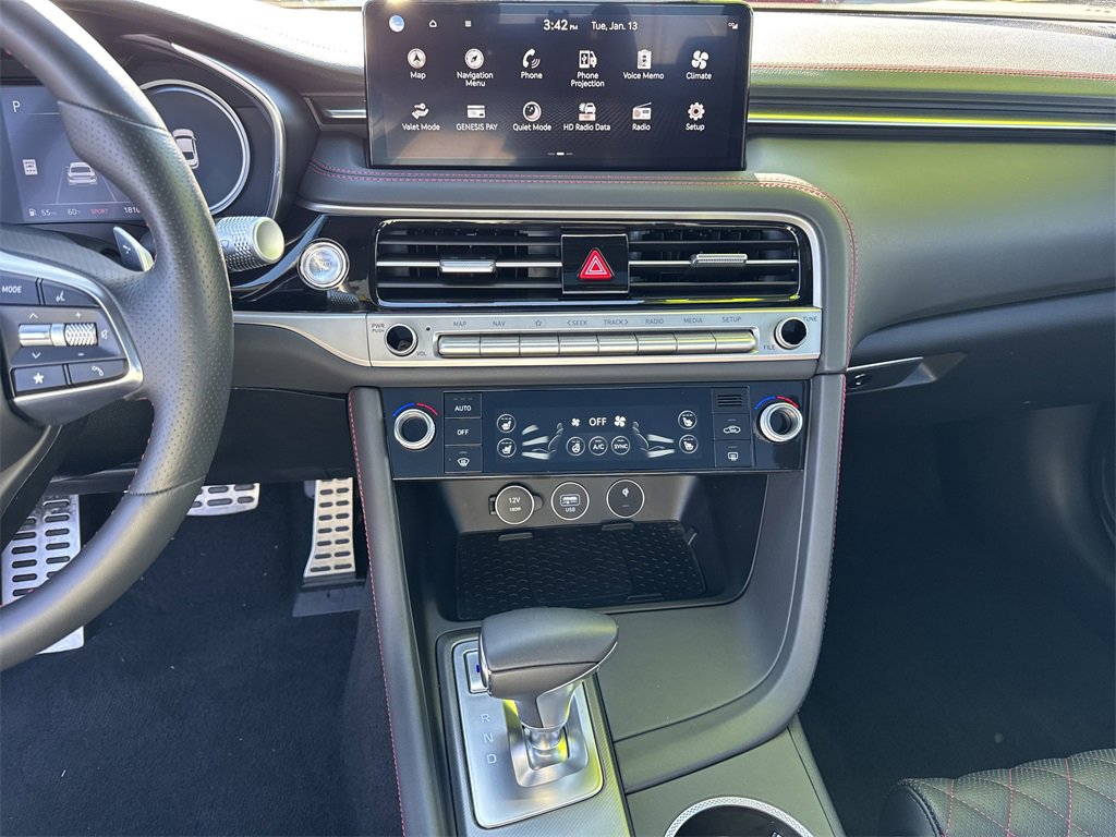 Used 2025 Genesis G70 3.3T Advanced w/ Sport Prestige Package image 28