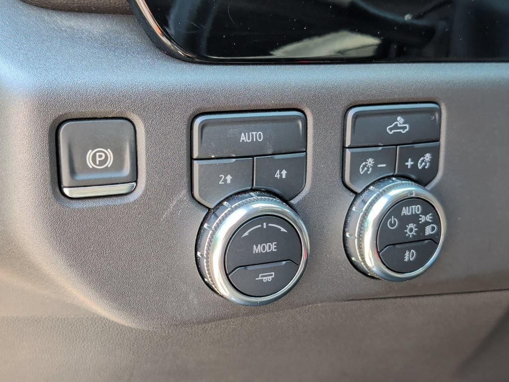 Used 2024 GMC Sierra 1500 Elevation AWD/4WD image 14