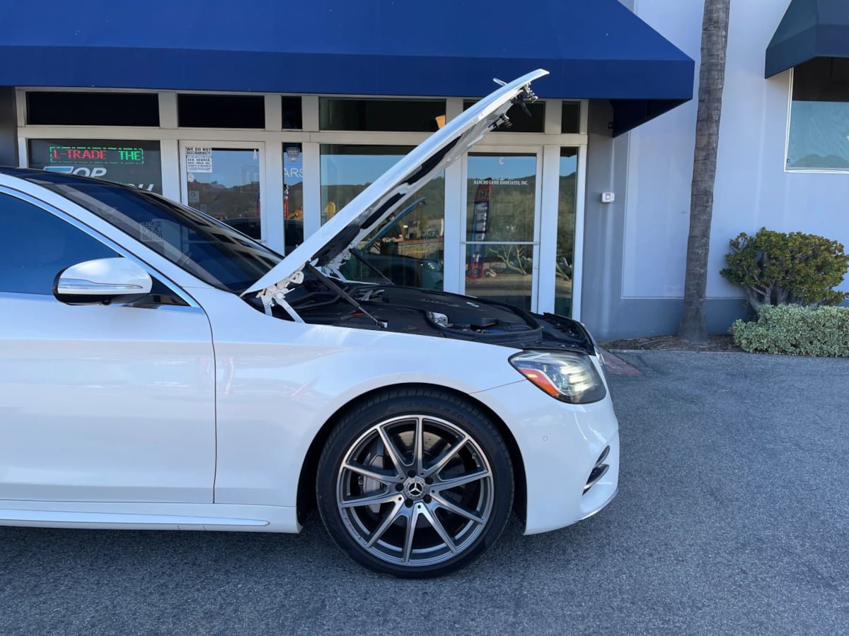 Used 2019 Mercedes-Benz S 560 Sedan image 36