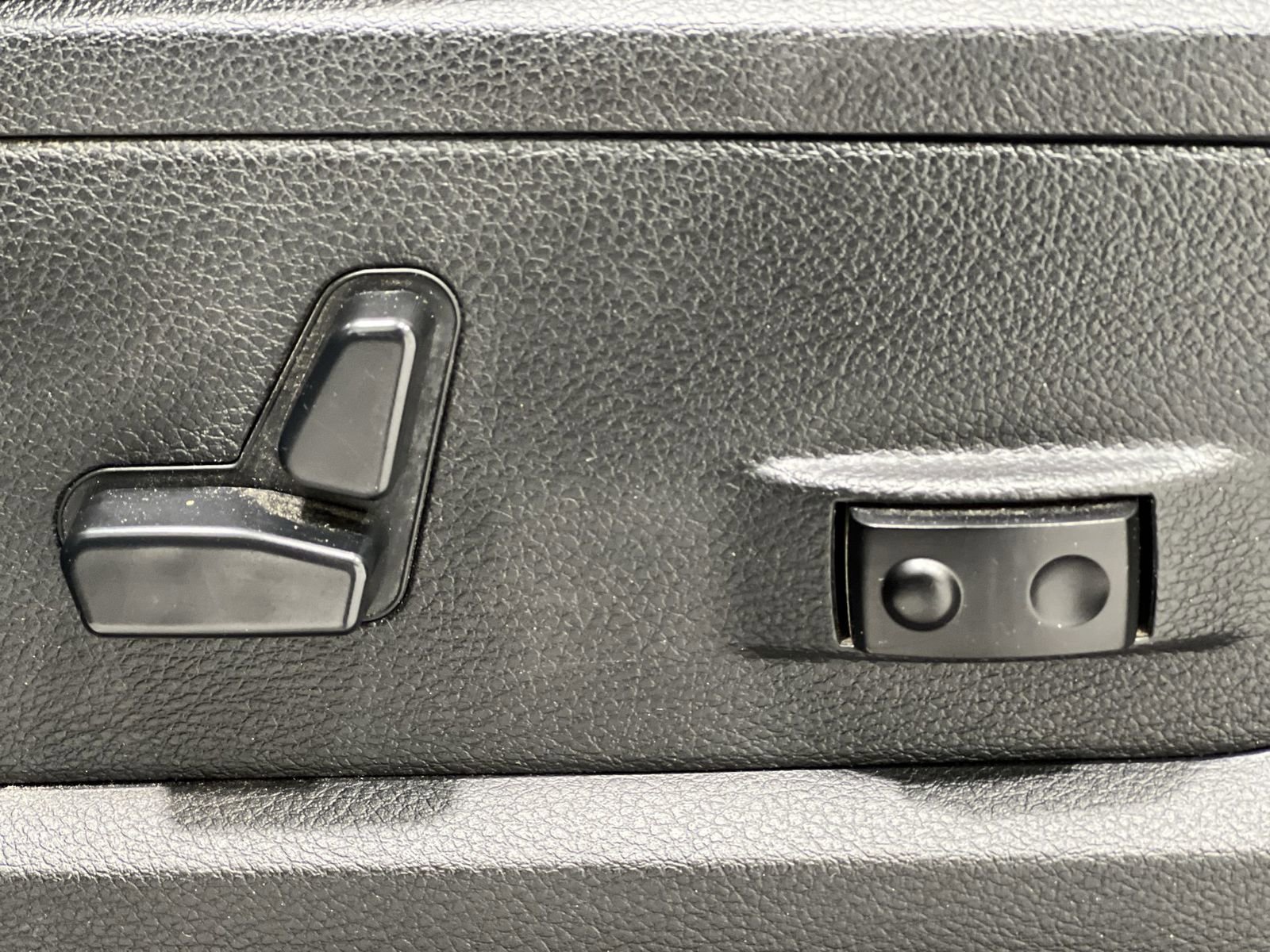 Used 2015 RAM 1500 Big Horn image 12