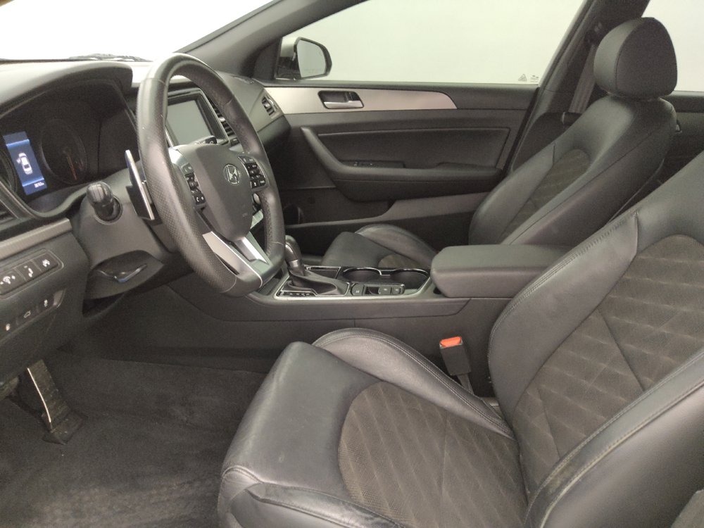 Used 2019 Hyundai Sonata Sport w/ Tech Package 03 FWD image 17