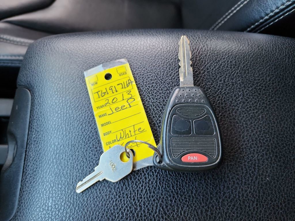 Used 2013 Jeep Wrangler Rubicon w/ PWR Convenience Group image 39