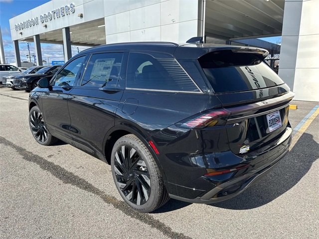 New 2025 Lincoln Nautilus Reserve w/ Jet Appearance Package image 5