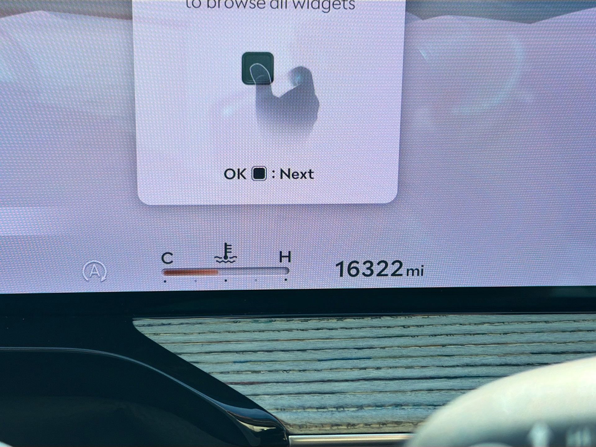 Used 2025 Genesis GV80 3.5T Prestige image 44