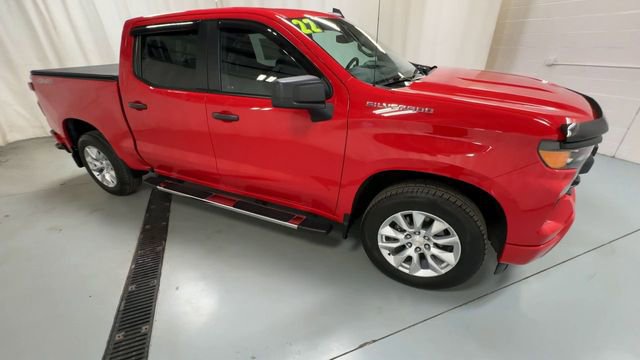 Used 2022 Chevrolet Silverado 1500 Custom image 2