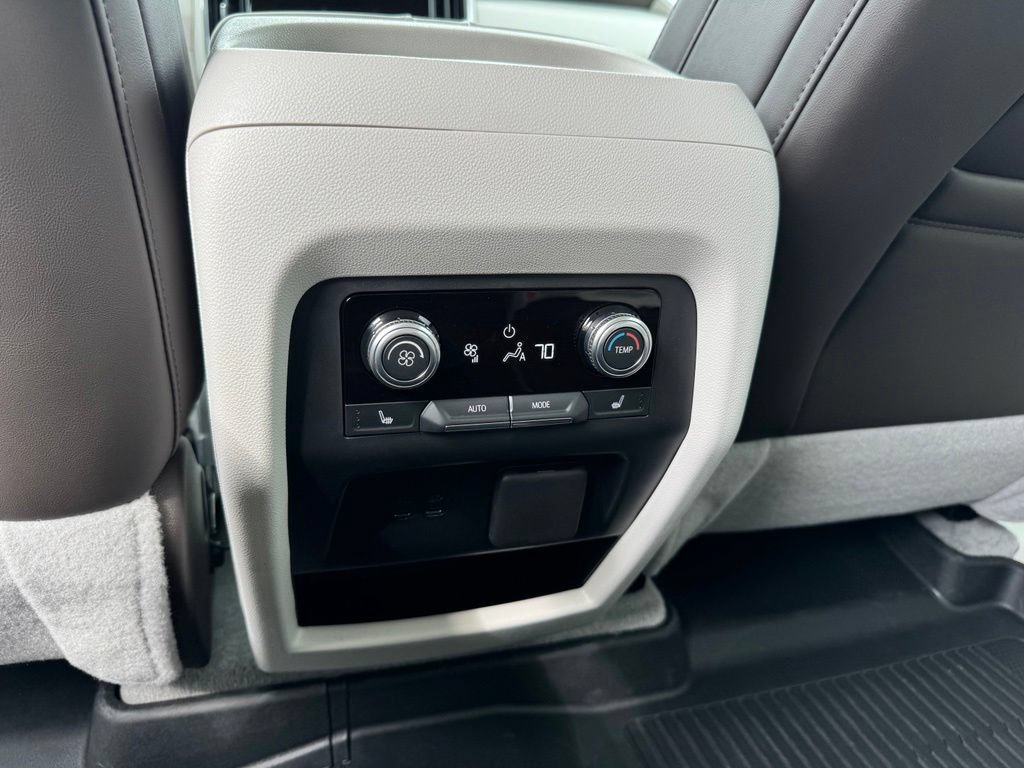 Certified 2026 GMC Acadia Denali w/ Super Cruise Package AWD/4WD image 20