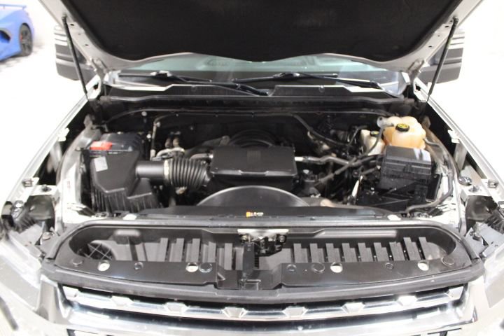 Used 2020 Chevrolet Silverado 2500 LTZ w/ LTZ Premium Package image 47