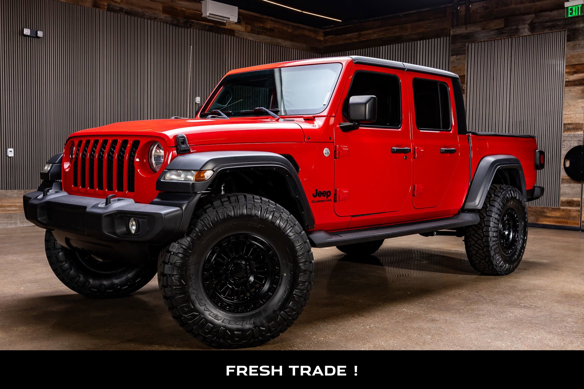 Used 2020 Jeep Gladiator Sport w/ Quick Order Package 24S AWD/4WD image 5