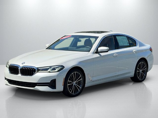 Used 2023 BMW 530i w/ Convenience Package RWD image 3