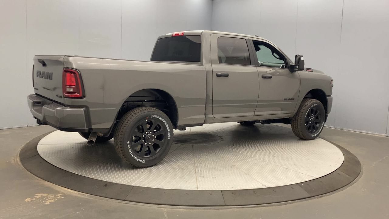 New 2026 RAM 2500 Big Horn AWD/4WD image 5