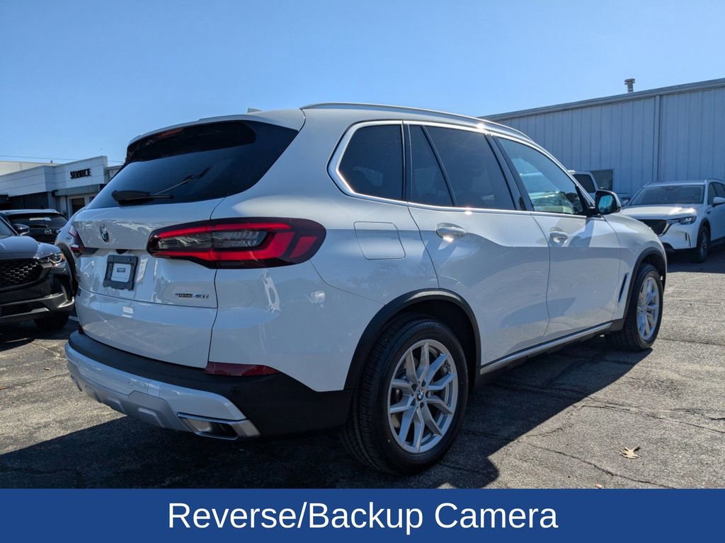 Used 2023 BMW X5 sDrive40i w/ Parking Assistance Package image 4