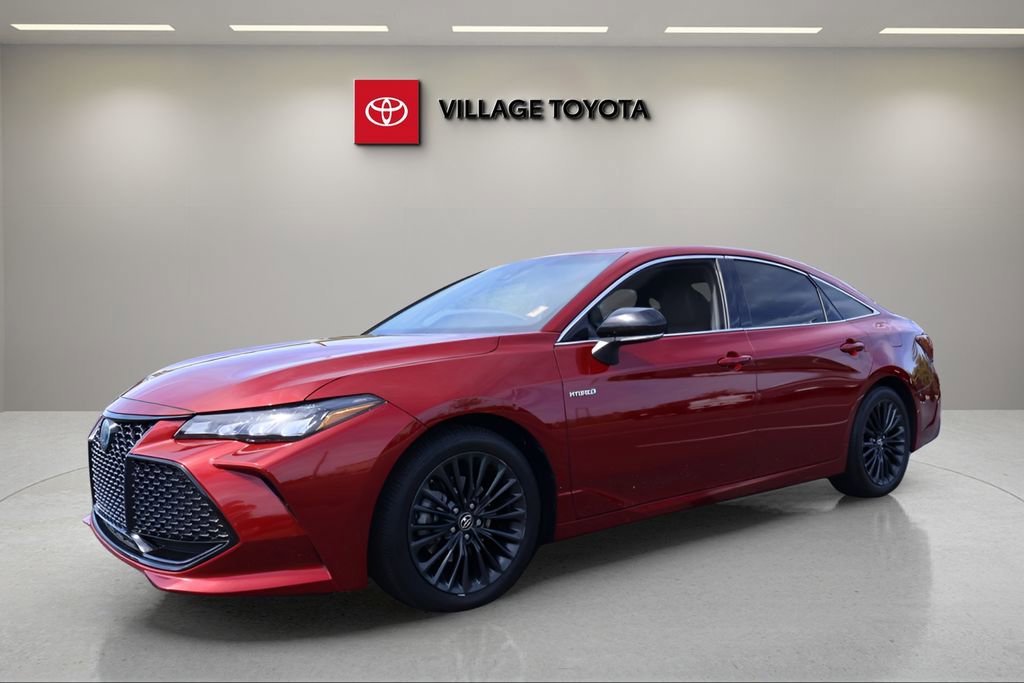 Certified 2019 Toyota Avalon XSE