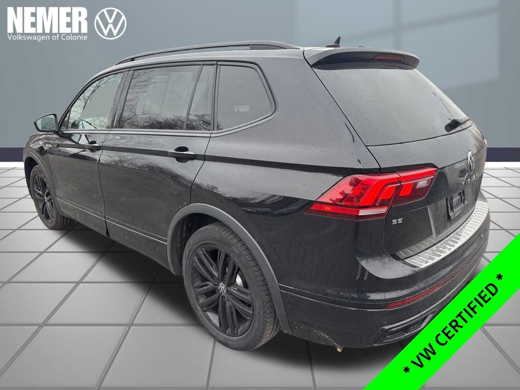 Used 2022 Volkswagen Tiguan SE R-Line image 9