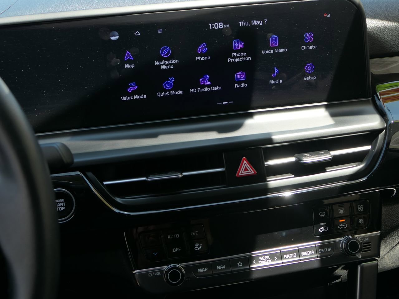 Certified 2025 Kia Seltos X-Line AWD/4WD image 18