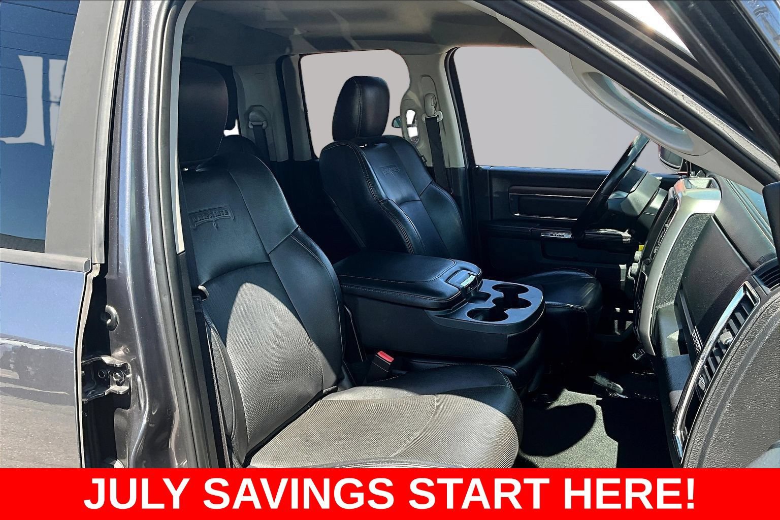 Used 2017 RAM 1500 Laramie AWD/4WD image 35