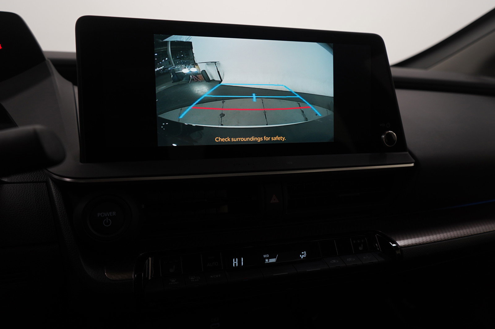 Used 2025 Toyota Prius XLE image 23