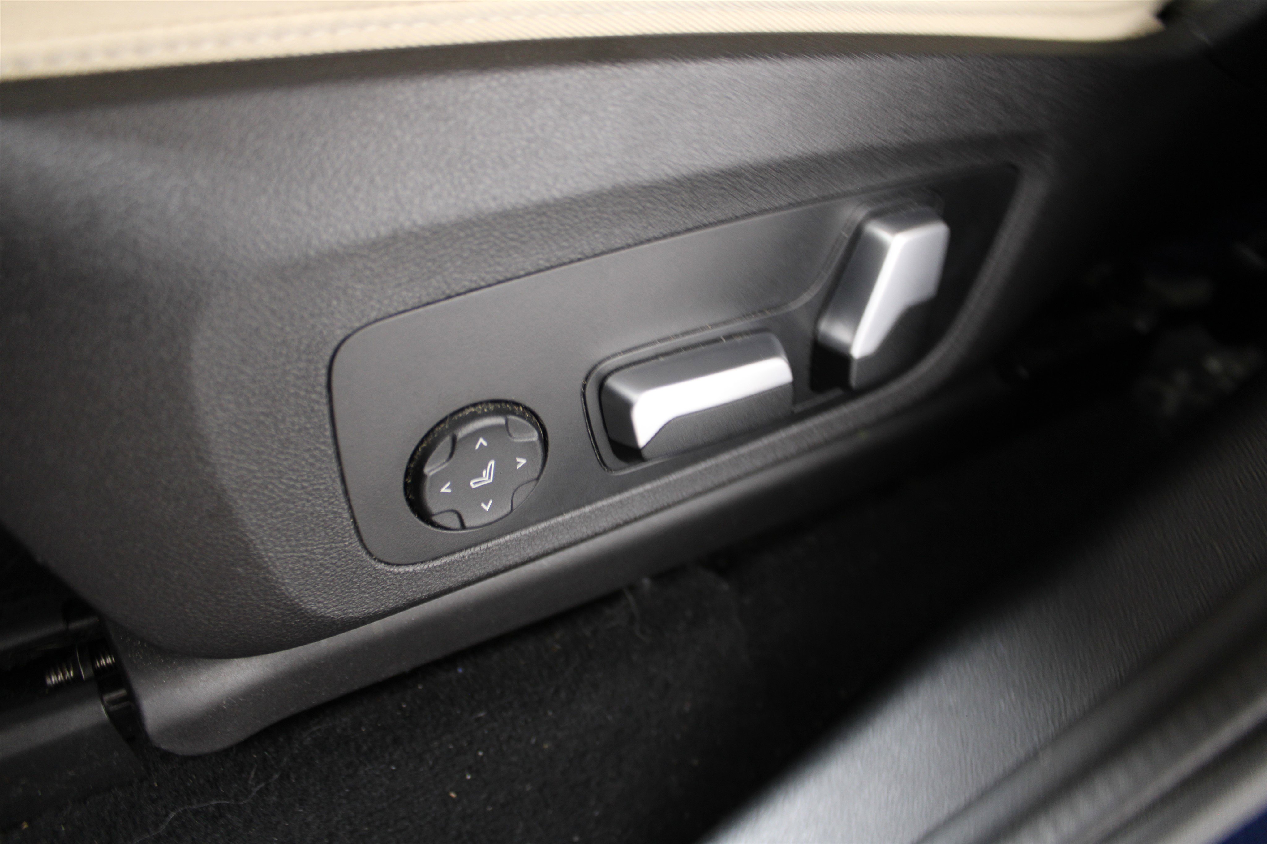 Used 2023 BMW X3 xDrive30i image 7