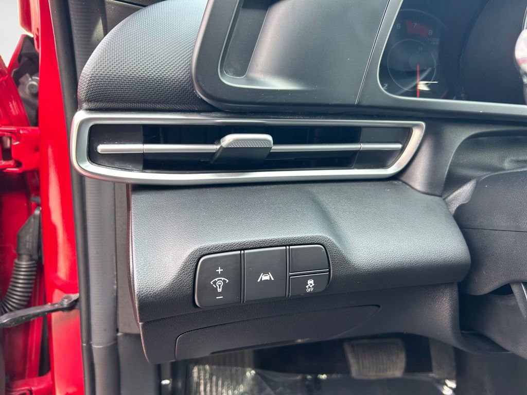 Used 2023 Hyundai Elantra SEL image 17