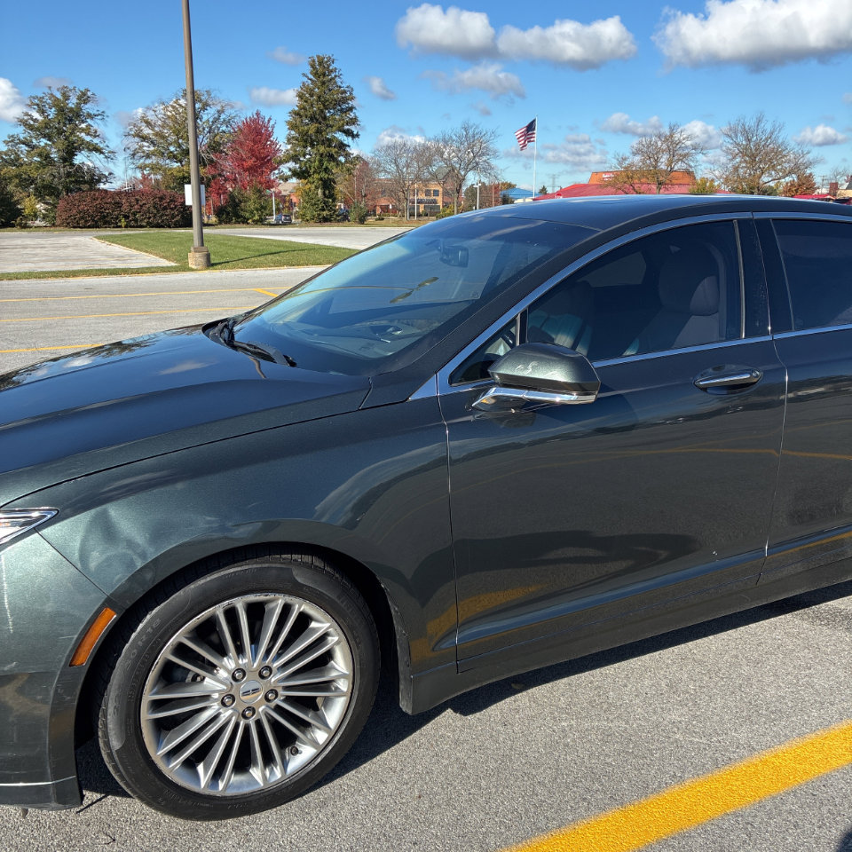 Used 2015 Lincoln MKZ AWD w/ Equipment Group 102A Reserve image 2