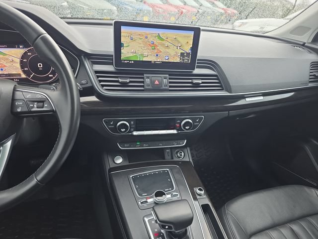 Used 2020 Audi Q5 e Premium Plus AWD/4WD image 21