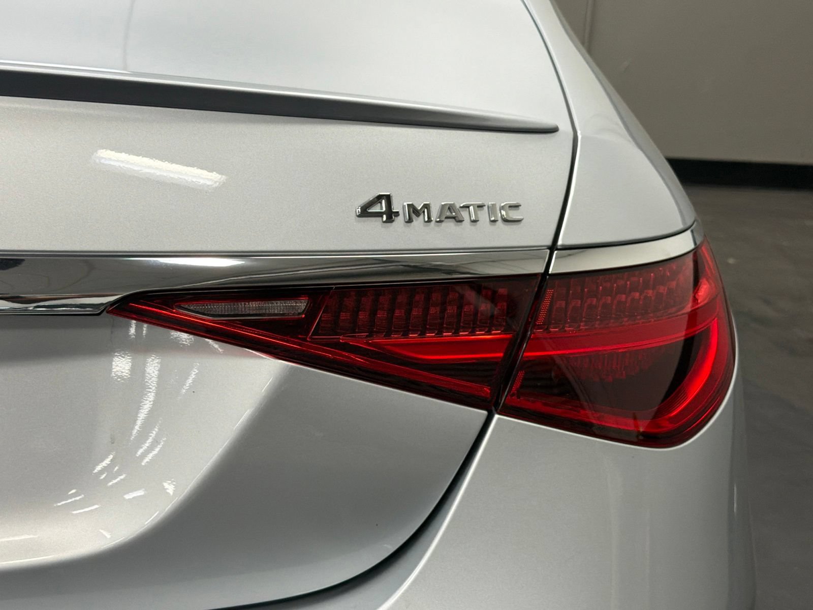 Certified 2023 Mercedes-Benz S 580e 4MATIC Sedan image 15
