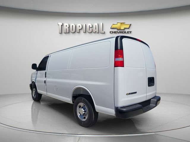 New 2026 Chevrolet Express 2500 w/ Driver Convenience Package RWD image 3