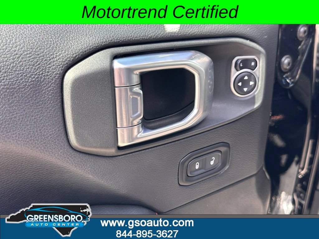 Used 2022 Jeep Gladiator Mojave w/ LED Lighting Group AWD/4WD image 18