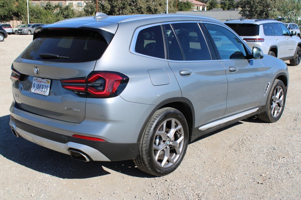 Used 2024 BMW X3 xDrive30i w/ Convenience Package image 4