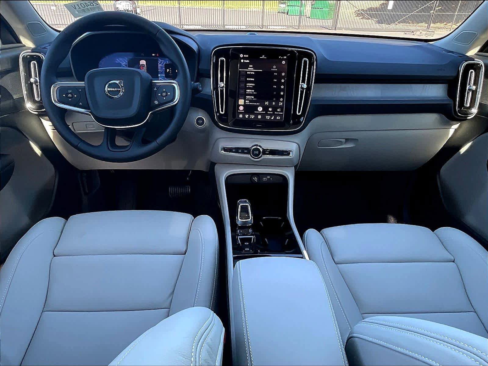 New 2026 Volvo XC40 B5 Plus w/ Protection Package Premier AWD/4WD image 7