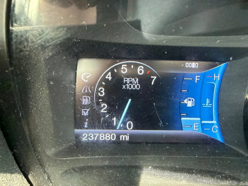 Used 2013 Ford Edge SEL AWD/4WD image 27