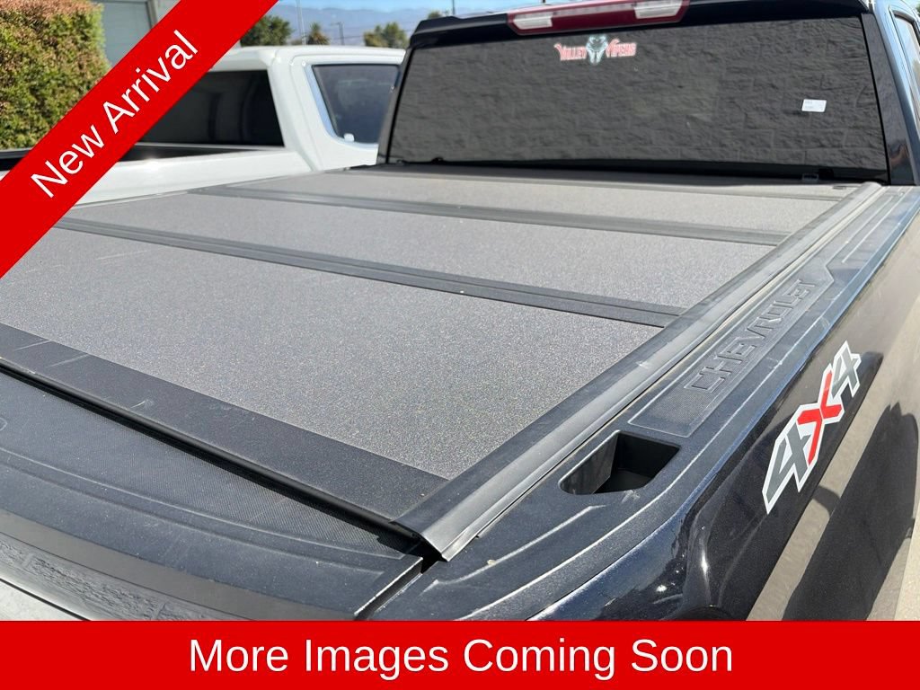 Used 2022 Chevrolet Silverado 1500 LT AWD/4WD image 10