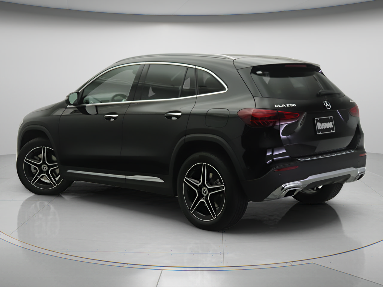 New 2026 Mercedes-Benz GLA 250 4MATIC image 2