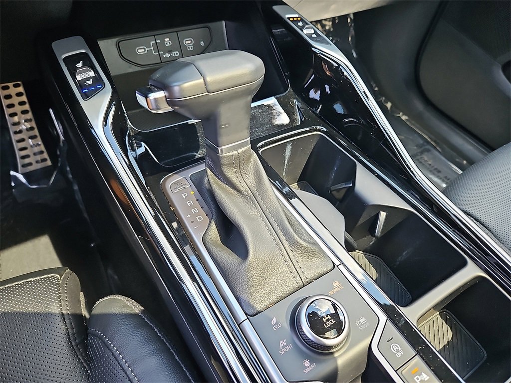 Used 2024 Kia Sorento SX Prestige image 16