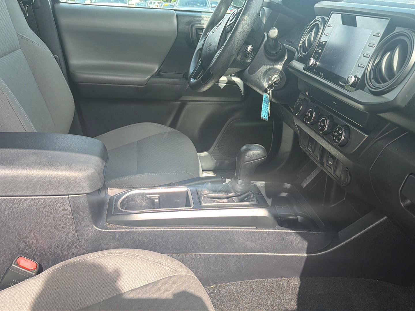 Used 2020 Toyota Tacoma SR AWD/4WD image 24