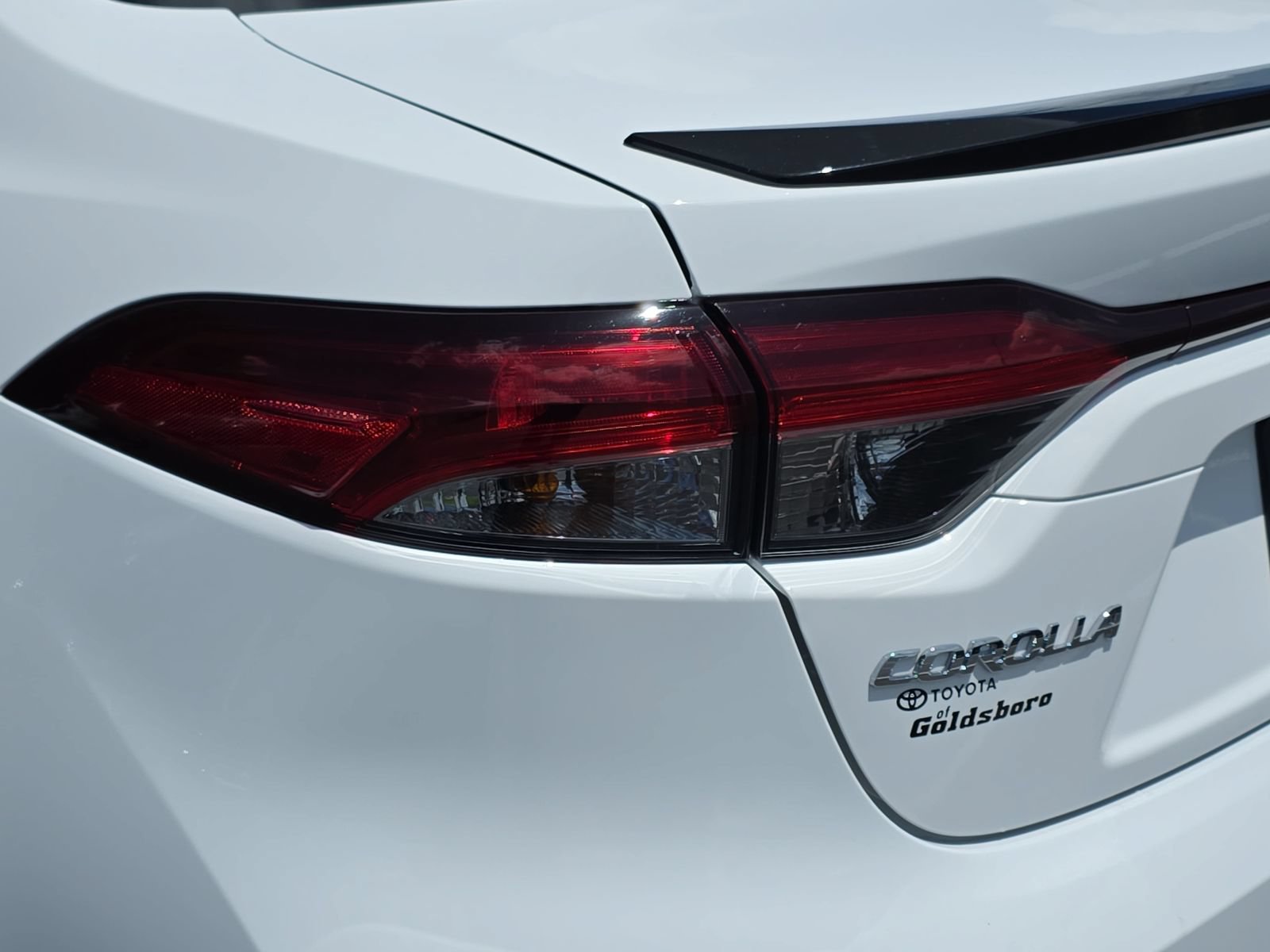 Used 2025 Toyota Corolla XSE FWD image 33