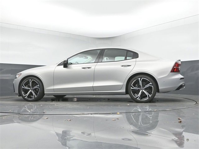 Used 2023 Volvo S60 B5 Plus w/ Climate Package image 36