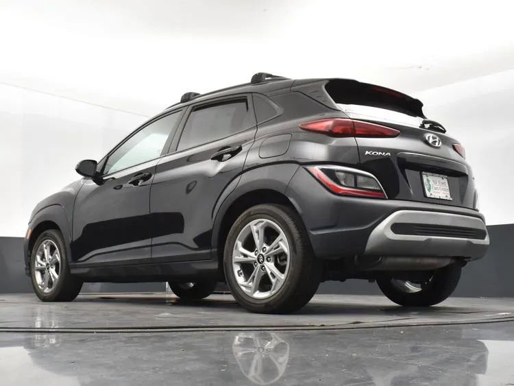 Used 2023 Hyundai Kona SEL AWD/4WD image 12
