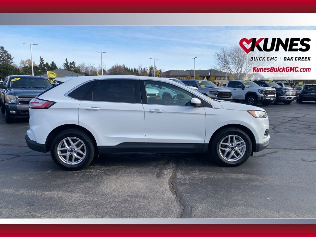 Used 2024 Ford Edge SEL image 4