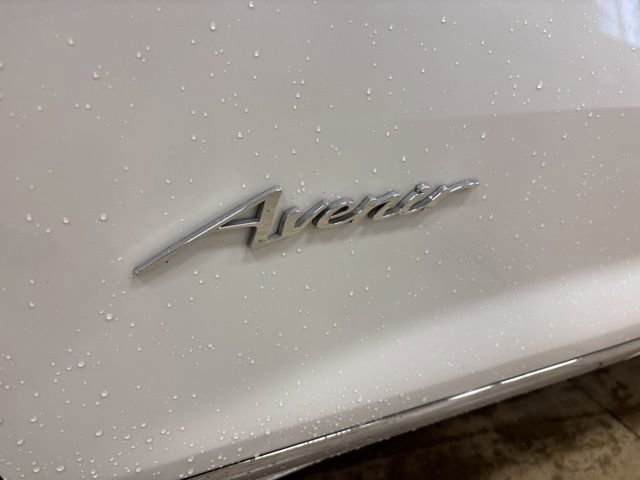 Used 2025 Buick Enclave Avenir w/ Super Cruise Package AWD/4WD image 12