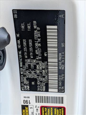 Used 2022 Toyota Sienna XSE FWD image 25