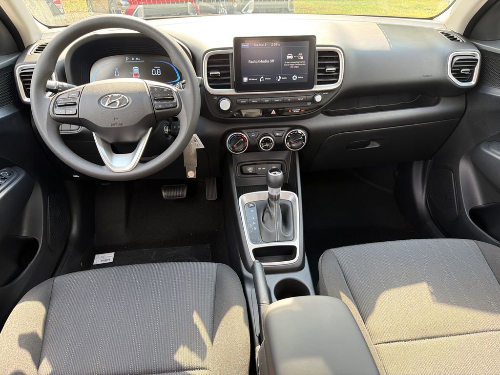 New 2026 Hyundai Venue SE image 22