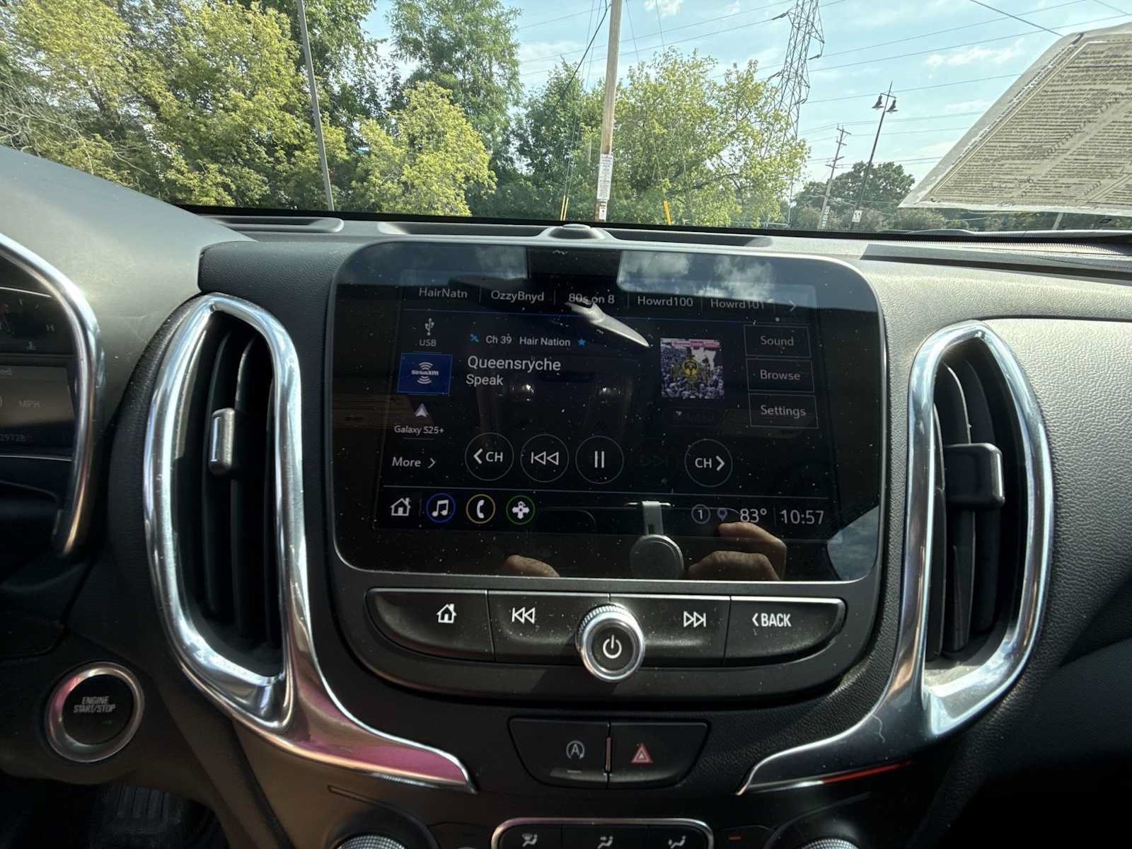 Certified 2024 Chevrolet Equinox LT FWD image 13