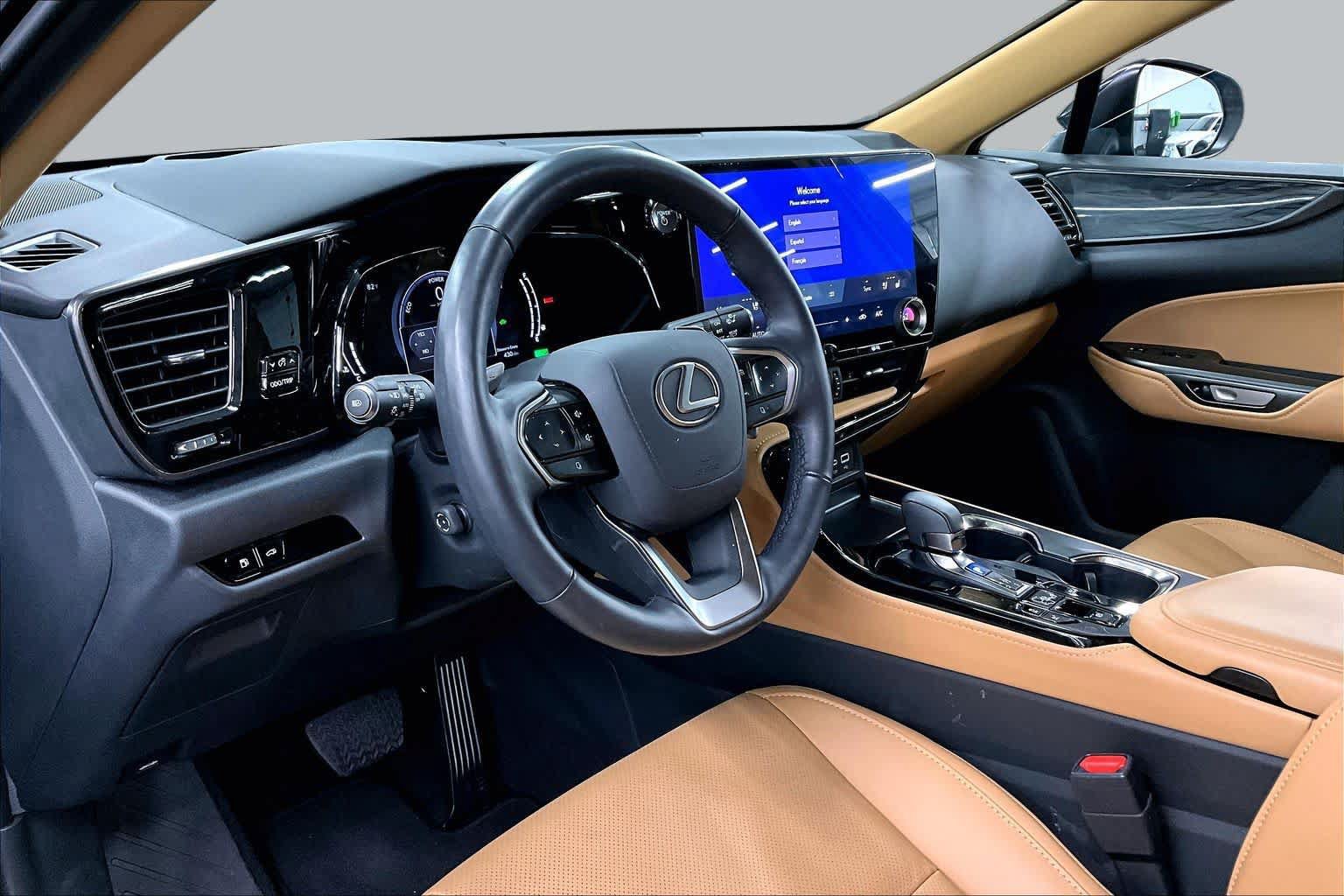 Used 2026 Lexus NX 350h AWD w/ Accessory Package (2T) image 18