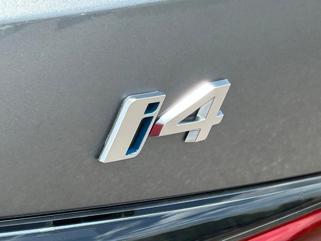 Used 2025 BMW i4 eDrive40 w/ Premium Package RWD image 63
